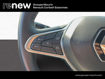 Photo 21 du bon plan RENAULT Captur 1.6 E-Tech full hybrid 145ch Evolution occasion à 19999 €
