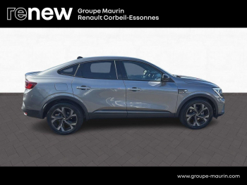 Photo 6 du bon plan RENAULT Arkana 1.6 E-Tech hybride 145ch Engineered -22 occasion à 23870 €