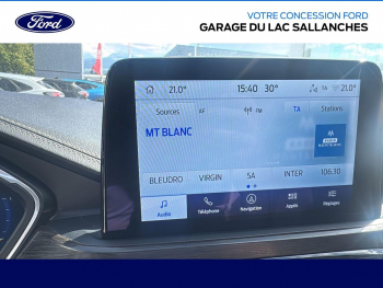 Photo 10 du bon plan FORD Kuga 2.5 Duratec 190ch FHEV Vignale BVA i-AWD occasion à 26990 €