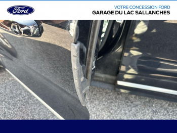 Photo 21 du bon plan FORD Kuga 2.5 Duratec 190ch FHEV Vignale BVA i-AWD occasion à 26990 €