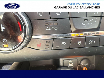 Photo 30 du bon plan FORD Kuga 2.5 Duratec 190ch FHEV Vignale BVA i-AWD occasion à 26990 €
