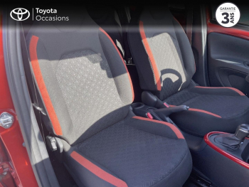 Photo 6 du bon plan TOYOTA Aygo X 1.0 VVT-i 72ch Design S-CVT occasion à 13490 €