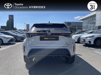 Photo 4 du bon plan TOYOTA Yaris Cross 116h GR Sport MY22 occasion à 23790 €