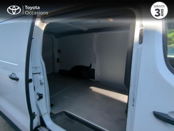 Photo 7 du bon plan TOYOTA ProAce VUL Long Double 2.0 D-4D 140 Start Pack Confort MC24 occasion à 23800 €