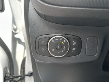 Photo 17 du bon plan FORD Puma 1.5 EcoBoost 200ch ST occasion à 22900 €