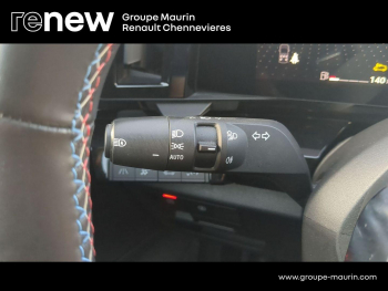 Photo 19 du bon plan RENAULT Espace 1.2 E-Tech full hybrid 200ch esprit Alpine 7 places - 24 occasion à 35999 €