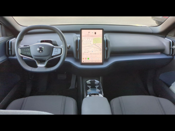 Photo 4 du bon plan VOLVO EX30 P5 Long Range 272ch 69kWh Ultra occasion à 44900 €