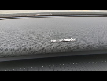 Photo 12 du bon plan VOLVO EX30 P5 Long Range 272ch 69kWh Ultra occasion à 44900 €