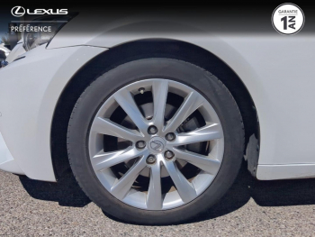 Photo 4 du bon plan LEXUS IS 300h Pack Business occasion à 19990 €