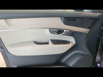 Photo 12 du bon plan VOLVO XC90 T8 AWD 310 + 145ch Ultra Style Dark Geartronic occasion à 104900 €
