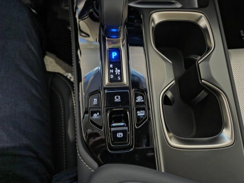 Photo 11 du bon plan LEXUS NX 450h+ F SPORT Executive 4WD MY25 occasion à 65900 €