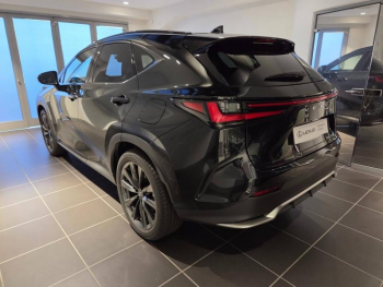 Photo 19 du bon plan LEXUS NX 450h+ F SPORT Executive 4WD MY25 occasion à 65900 €