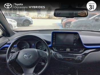 Photo 8 du bon plan TOYOTA C-HR 122h Graphic 2WD E-CVT MC19 occasion à 15990 €