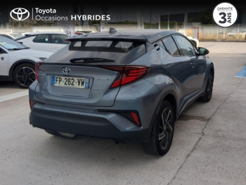 Photo 18 du bon plan TOYOTA C-HR 122h Graphic 2WD E-CVT MC19 occasion à 15990 €