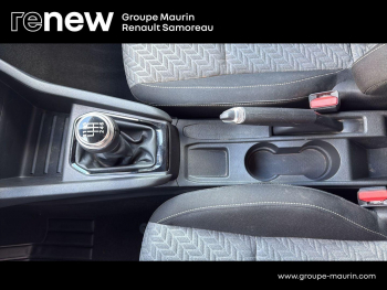 Photo 16 du bon plan RENAULT Clio 1.0 TCe 90ch Evolution occasion à 12700 €