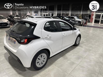 Photo 2 du bon plan TOYOTA Yaris 116h Dynamic Business 5p + Programme Beyond Zero Academy MY22 occasion à 18990 €