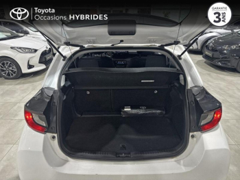 Photo 21 du bon plan TOYOTA Yaris 116h Dynamic Business 5p + Programme Beyond Zero Academy MY22 occasion à 18990 €