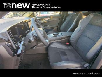 Photo 9 du bon plan RENAULT RAFALE 1.2 E-Tech full hybrid 200ch esprit Alpine - 25 occasion à 39999 €