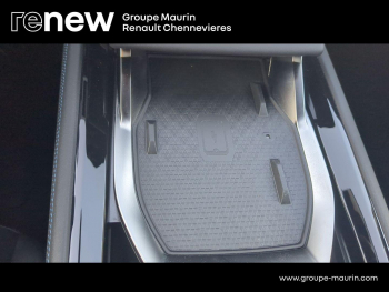 Photo 28 du bon plan RENAULT RAFALE 1.2 E-Tech full hybrid 200ch esprit Alpine - 25 occasion à 39999 €