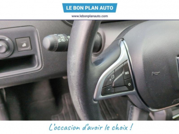 Photo 41 du bon plan DACIA Duster 1.2 TCe 125ch Prestige 4X2 occasion à 9999 €