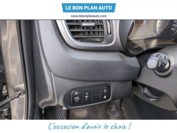 Photo 15 du bon plan KIA Carens 1.7 CRDi 115ch Active ISG 5 places occasion à 6999 €