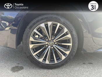 Photo 16 du bon plan TOYOTA Corolla Touring Spt 1.8 140ch Design MY24 occasion à 27890 €
