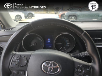 Photo 13 du bon plan TOYOTA Auris HSD 136h Design occasion à 15490 €