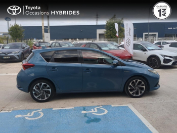 Photo 17 du bon plan TOYOTA Auris HSD 136h Design occasion à 15490 €