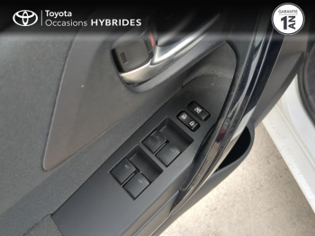 Photo 23 du bon plan TOYOTA Auris HSD 136h Dynamic occasion à 12990 €