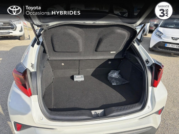 Photo 10 du bon plan TOYOTA C-HR 184h Distinctive 2WD E-CVT MY20 occasion à 21990 €