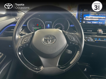 Photo 13 du bon plan TOYOTA C-HR 1.2 T 116 Graphic 2WD Pack Premium occasion à 15990 €