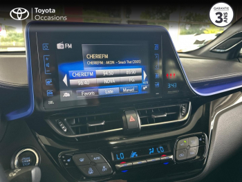 Photo 15 du bon plan TOYOTA C-HR 1.2 T 116 Graphic 2WD Pack Premium occasion à 15990 €