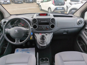 Photo 17 du bon plan PEUGEOT Partner Tepee 1.6 BlueHDi 75ch Access 4p occasion à 7990 €