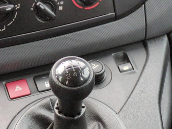 Photo 18 du bon plan PEUGEOT Partner Tepee 1.6 BlueHDi 75ch Access 4p occasion à 7990 €