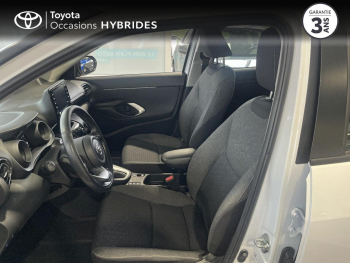 Photo 11 du bon plan TOYOTA Yaris Cross 116h Dynamic Business + Programme Beyond Zero Academy MY22 occasion à 17690 €