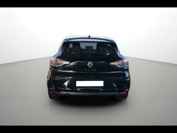 Photo 5 du bon plan RENAULT Clio 1.5 dCi 100ch Evolution - 25 occasion à 16200 €