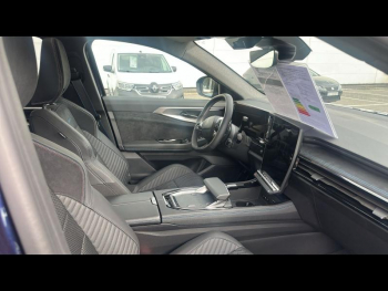 Photo 16 du bon plan RENAULT Espace 1.2 E-Tech full hybrid 200ch esprit Alpine 7 places - 25 occasion à 40490 €