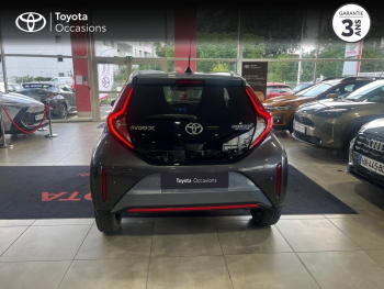 Photo 4 du bon plan TOYOTA Aygo X 1.0 VVT-i 72ch Undercover S-CVT MY23 occasion à 17490 €
