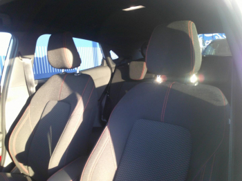 Photo 18 du bon plan FORD Puma 1.0 EcoBoost 125ch S&S mHEV ST-Line Powershift occasion à 23590 €