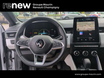 Photo 10 du bon plan RENAULT Clio 1.6 E-Tech 145ch full hybrid Techno occasion à 16990 €