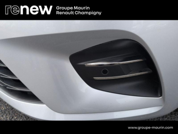 Photo 27 du bon plan RENAULT Clio 1.6 E-Tech 145ch full hybrid Techno occasion à 16990 €