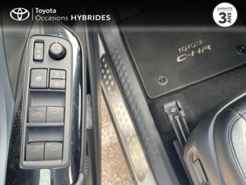 Photo 23 du bon plan TOYOTA C-HR 2.0 Hybride 184ch Collection E-CVT occasion à 22990 €
