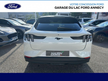 Photo 6 du bon plan FORD Mustang Mach-E 269ch Standard Range 76kWh Mach-E Propulsion occasion à 29990 €