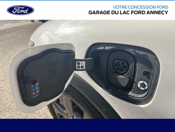 Photo 24 du bon plan FORD Mustang Mach-E 269ch Standard Range 76kWh Mach-E Propulsion occasion à 29990 €