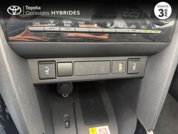 Photo 21 du bon plan TOYOTA Yaris Cross 116h Trail + marchepieds MY22 occasion à 23490 €