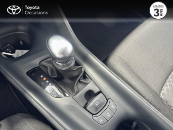Photo 23 du bon plan TOYOTA C-HR 122h Dynamic Business 2WD E-CVT + Programme Beyond Zero Academy MY22 occasion à 15990 €