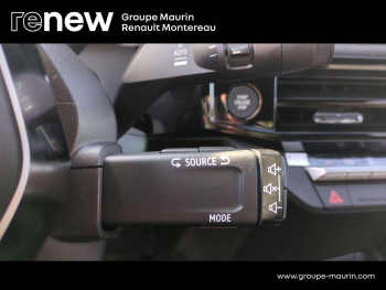 Photo 26 du bon plan RENAULT Clio 1.2 Eco-G 120ch Techno EDC occasion à 25490 €