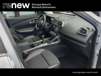 Photo 14 du bon plan RENAULT Kadjar 1.3 TCe 140ch FAP Intens occasion à 13400 €