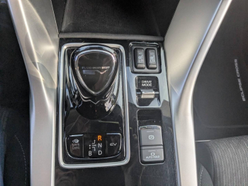 Photo 12 du bon plan MITSUBISHI Eclipse Cross 2.4 MIVEC PHEV 188ch Invite 4WD occasion à 22990 €