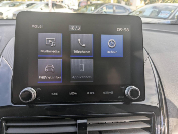 Photo 16 du bon plan MITSUBISHI Eclipse Cross 2.4 MIVEC PHEV 188ch Invite 4WD occasion à 22990 €